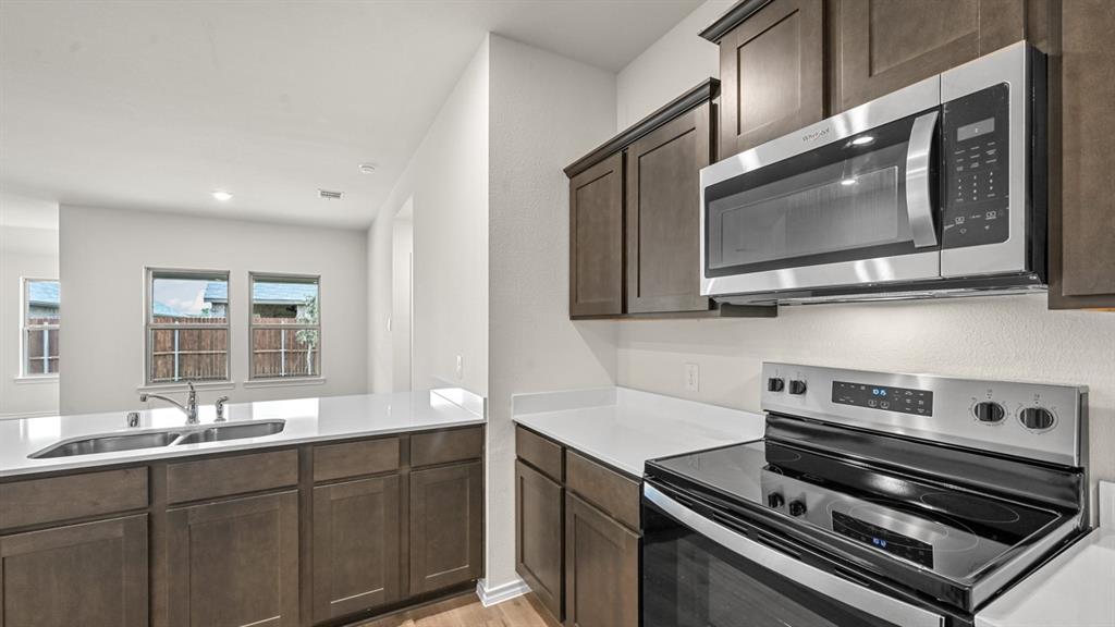 Waverly Estates - Residential
