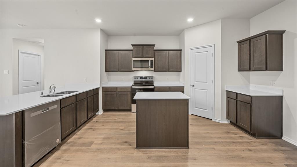 Waverly Estates - Residential
