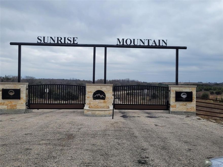 The perfect opportunity to build your dream home with two spacious lots totally 4.47 acres in Sunrise Mountain Ranch gated community.  Build on one and sell the other, build on both or use both for beautiful acreage offering a peaceful setting with great views and plenty of room for a custom home, shop, etc.  Enjoy wide open space  for gardens, horses  and plenty of elbow room. Septic and well to be installed by each individual owner. 


















owner.