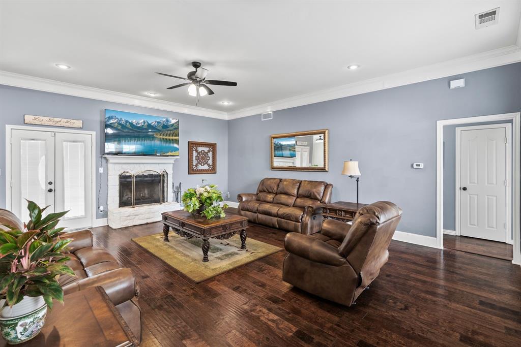 4106 Fox Run