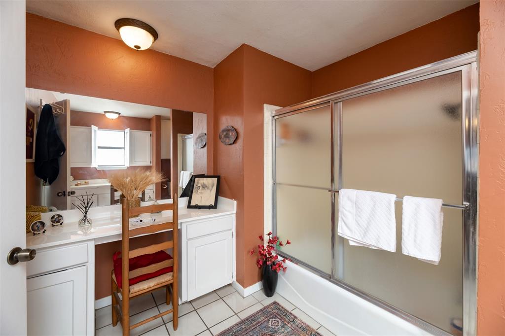 Borden Alexander - Residential