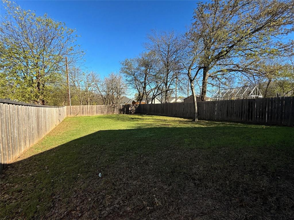 DUMAS J P ADDN - Residential Lease