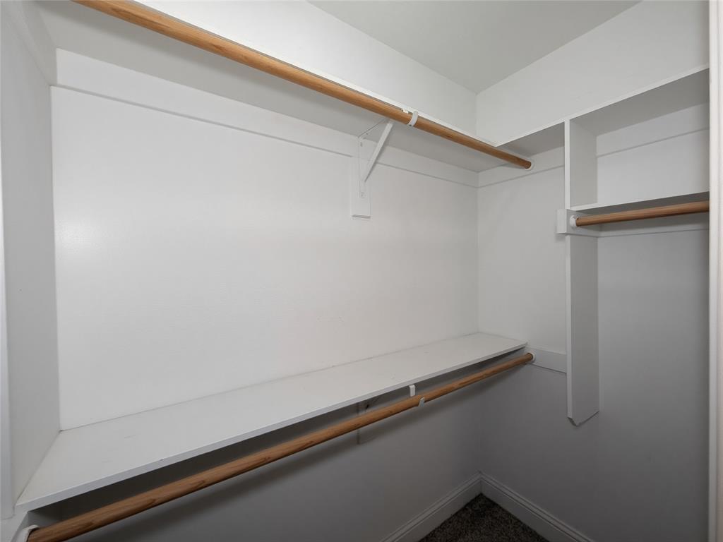 DUMAS J P ADDN - Residential Lease