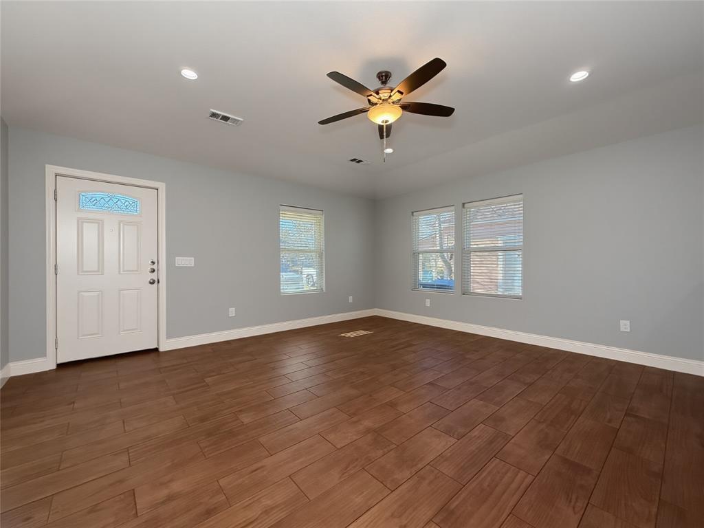 DUMAS J P ADDN - Residential Lease