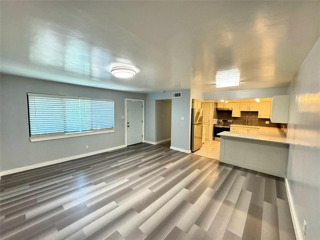 GARDENHOMES OF PRESTON PLACE - Residential Lease