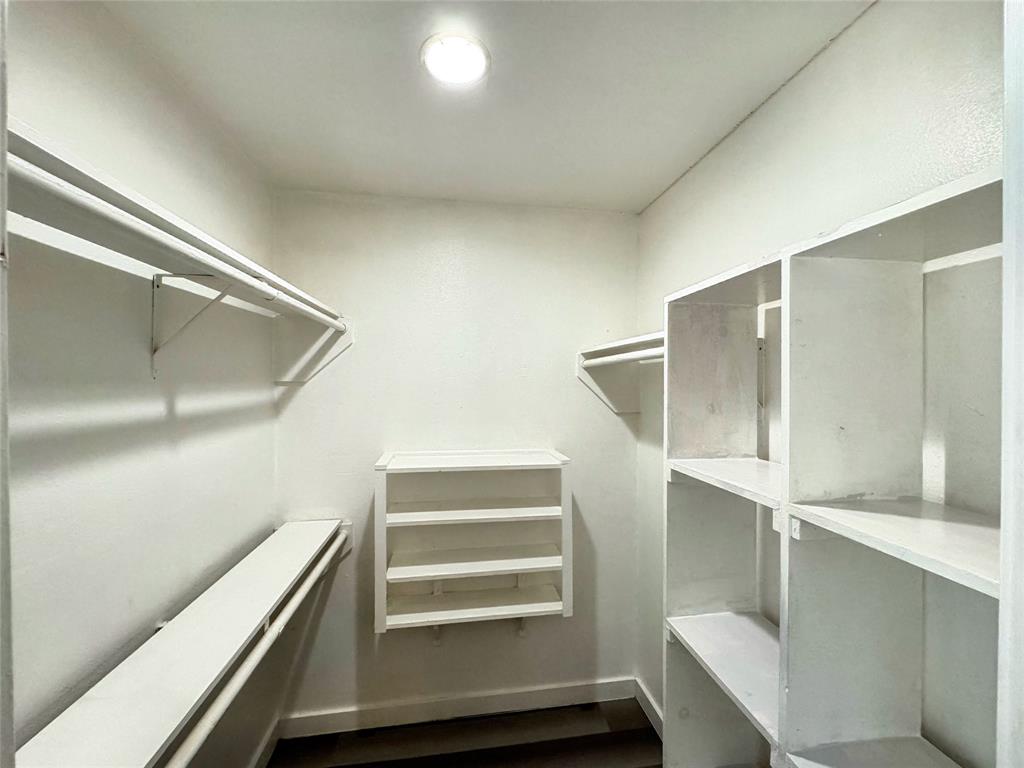 GARDENHOMES OF PRESTON PLACE - Residential Lease