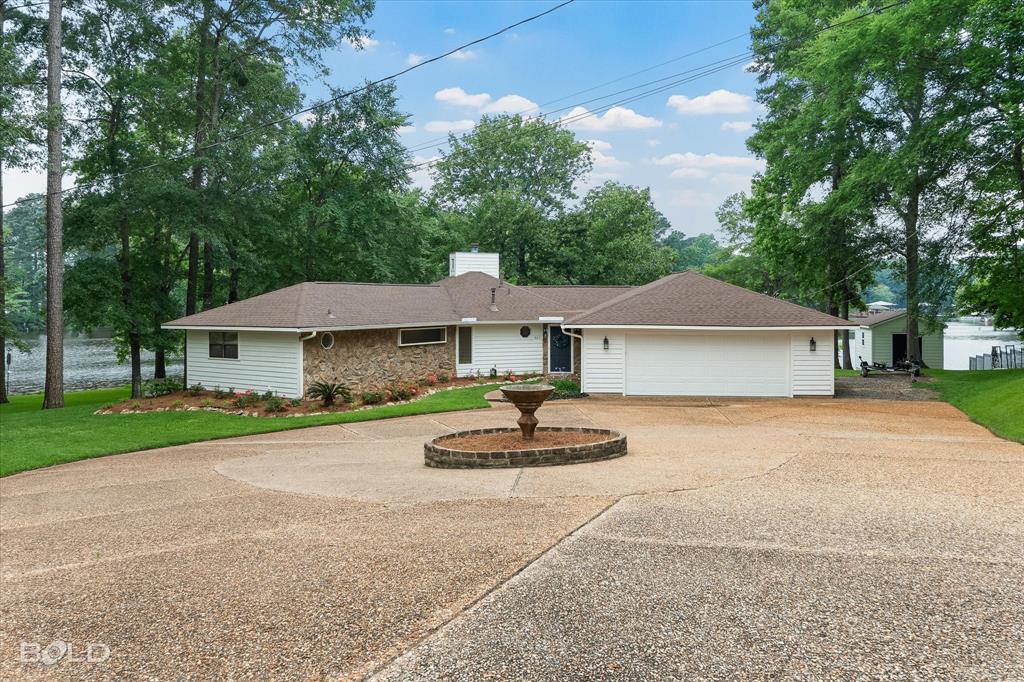 1863 Glen Cove Drive