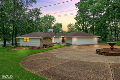 1863 Glen Cove Drive Benton LA 71006