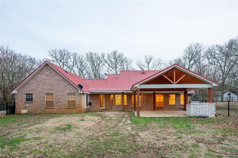 A home in Emory