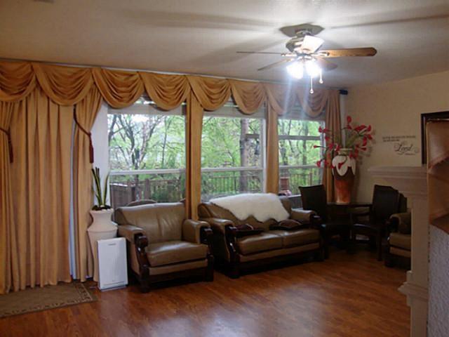 SHORES OF EASTERN HILLS 1 - Residential Lease