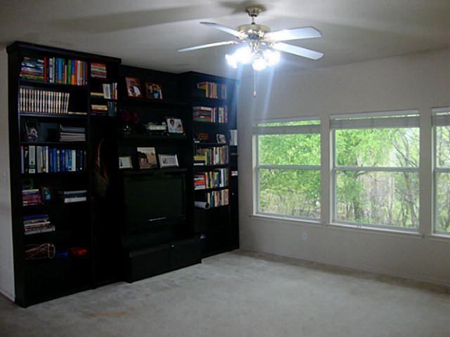 SHORES OF EASTERN HILLS 1 - Residential Lease