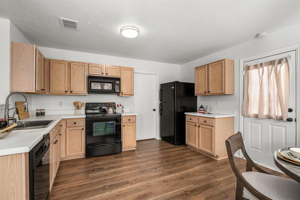 Fox Run - Residential