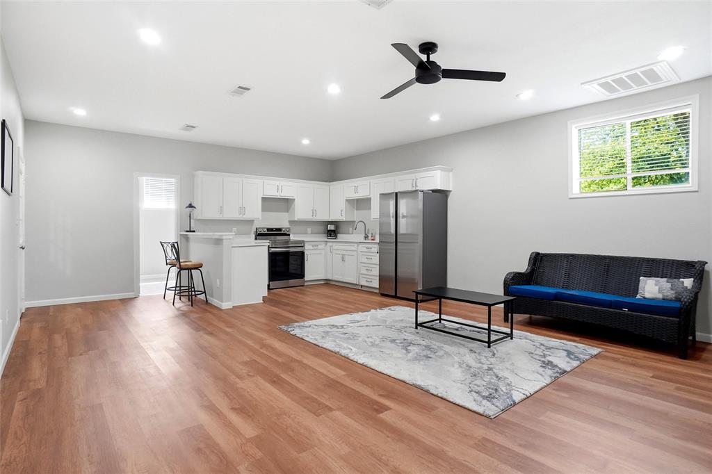 H Murphy - Residential