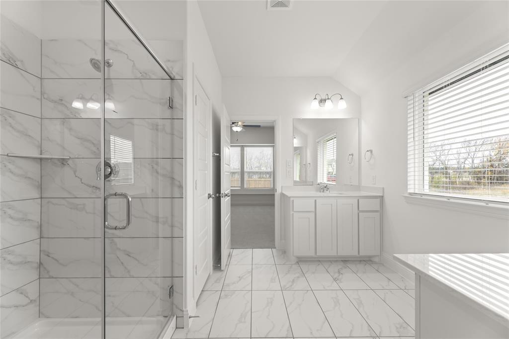 3501 Honeysuckle Hollow