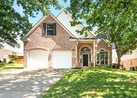 529 Mattie Lane Lake Dallas TX 75065