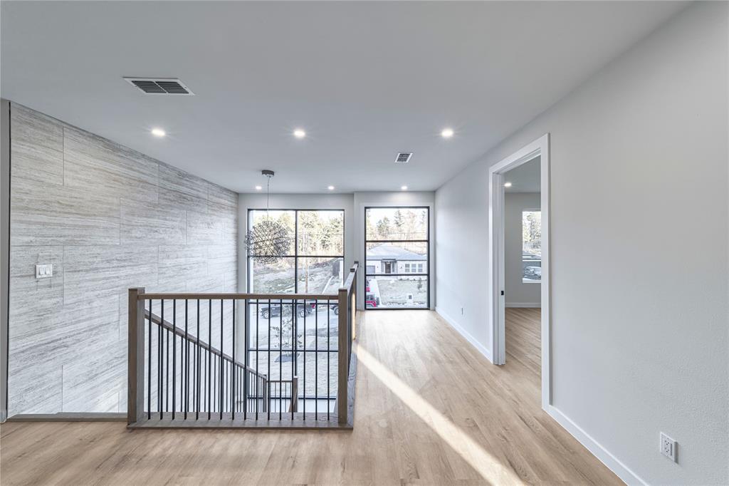 Alameda Heights - Residential