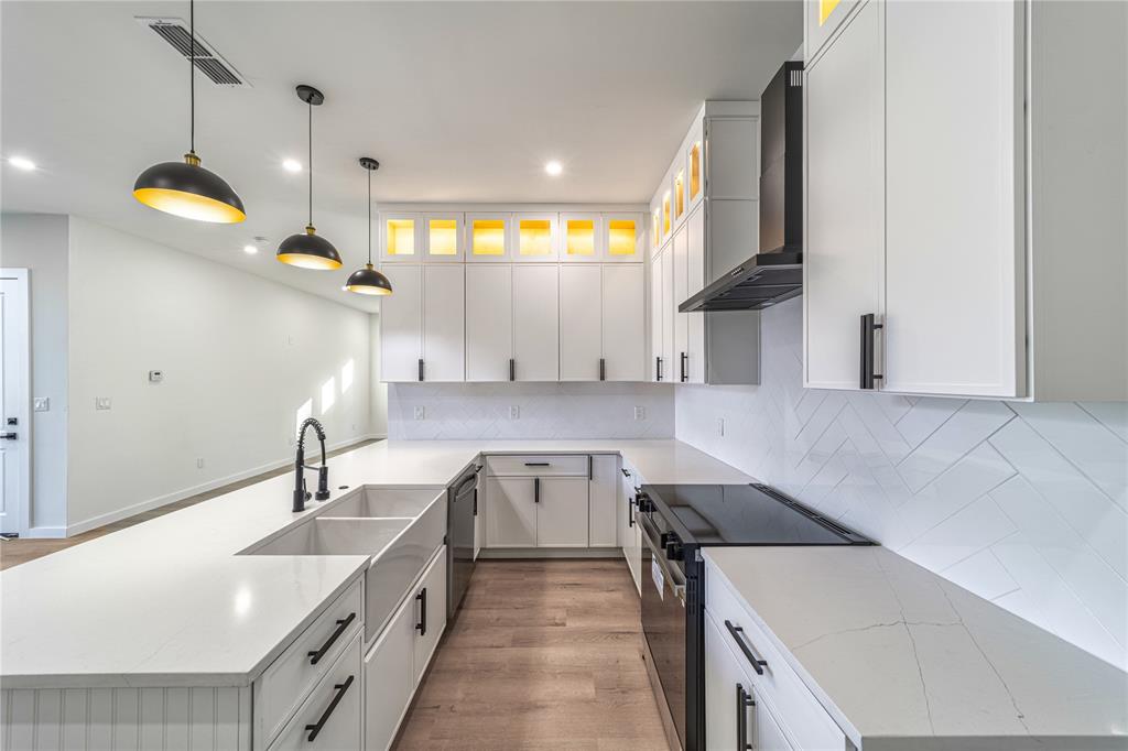 Alameda Heights - Residential