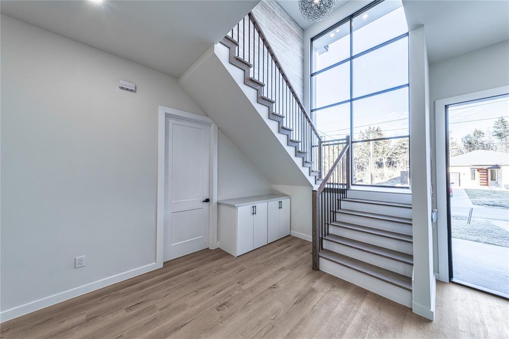 Alameda Heights - Residential