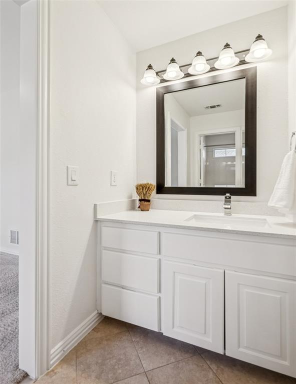 Villages Of Preston Meadow Ph I - Residential Lease