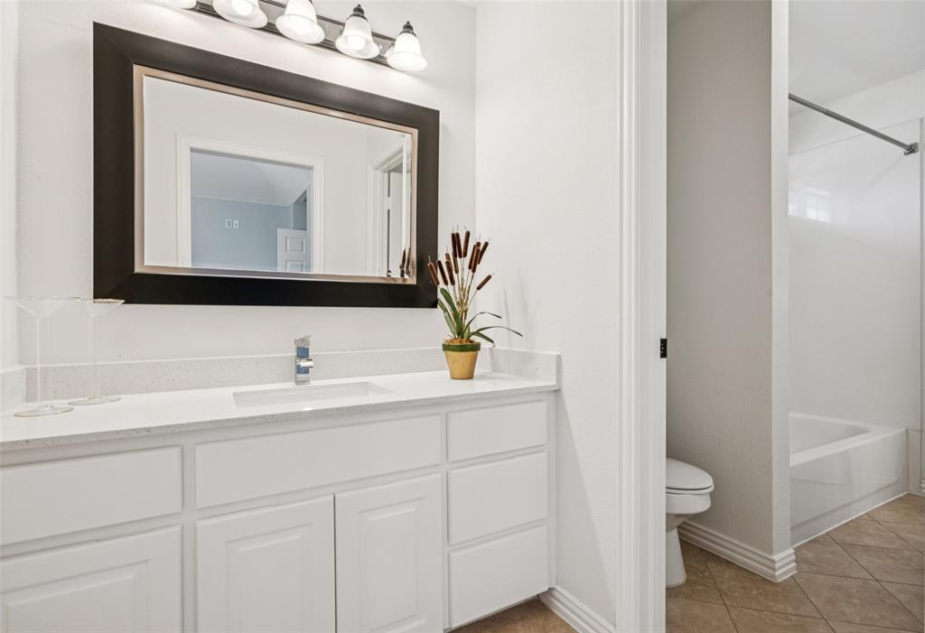 Villages Of Preston Meadow Ph I - Residential Lease