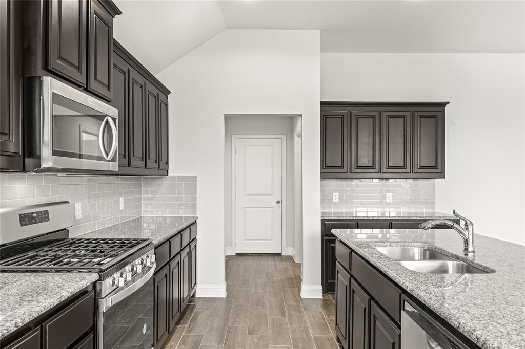 Fox Hollow - Residential