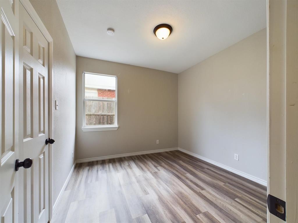 Meadows Of Roanoke Ph I - Residential Lease