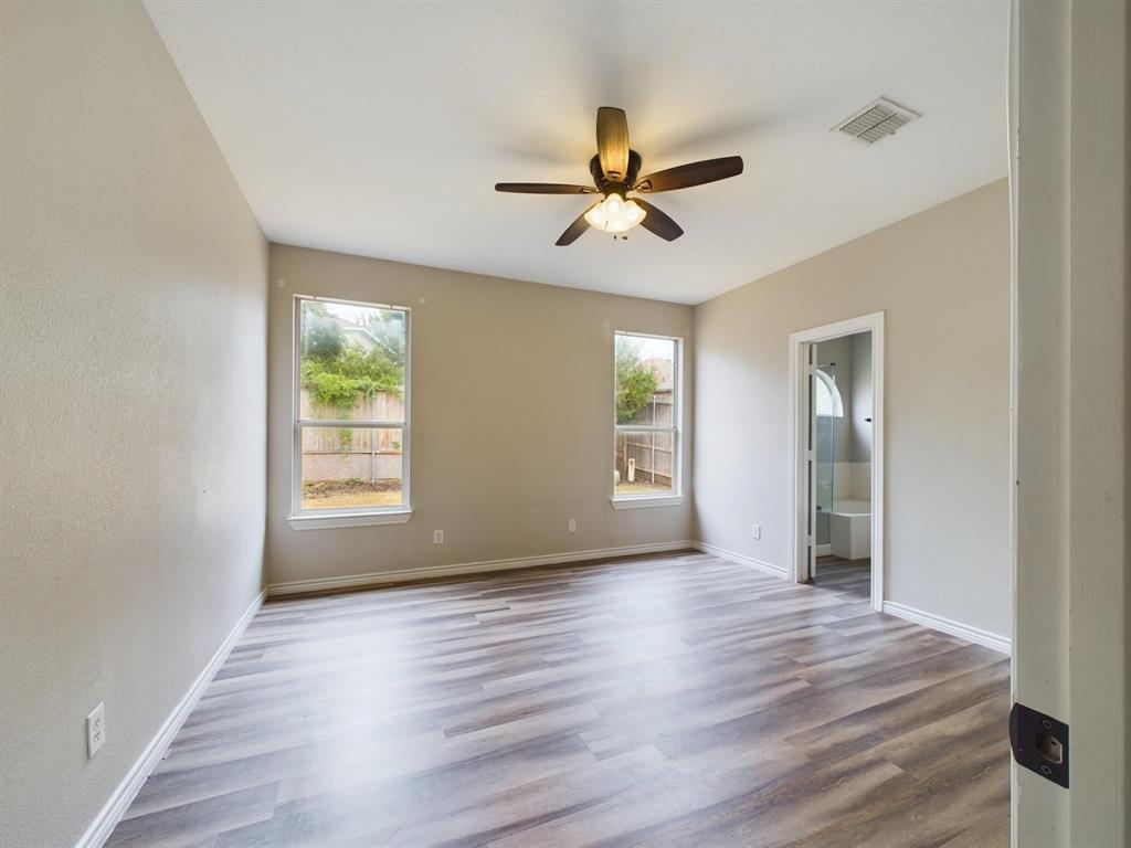 Meadows Of Roanoke Ph I - Residential Lease