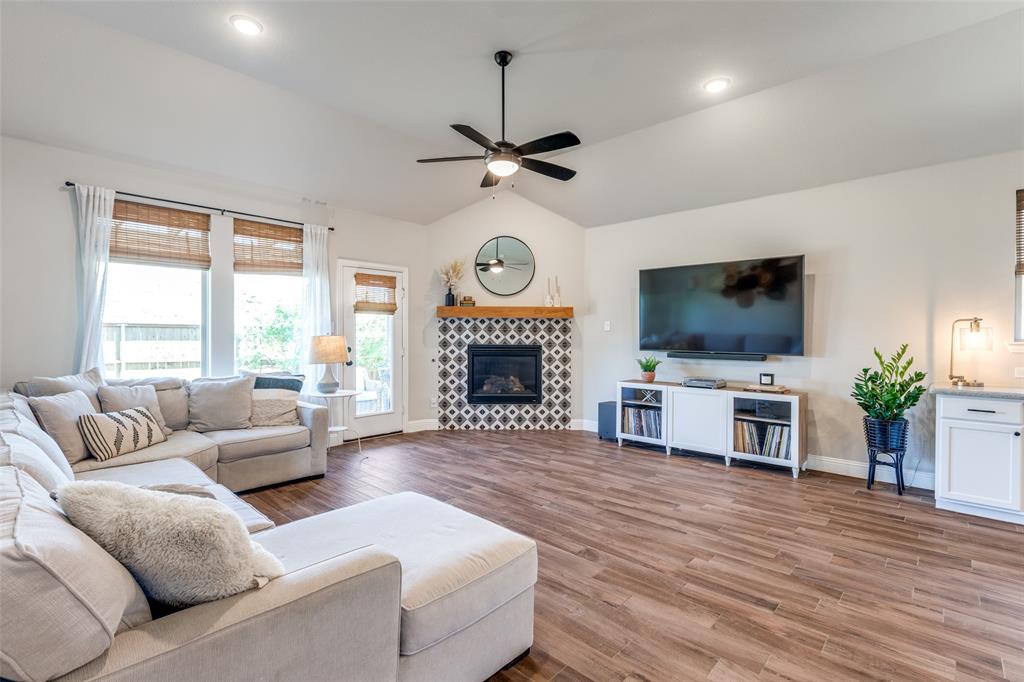 3024 Evergreen Trail