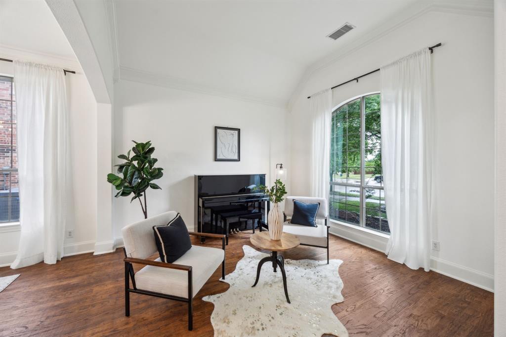 2242 Magic Mantle Drive