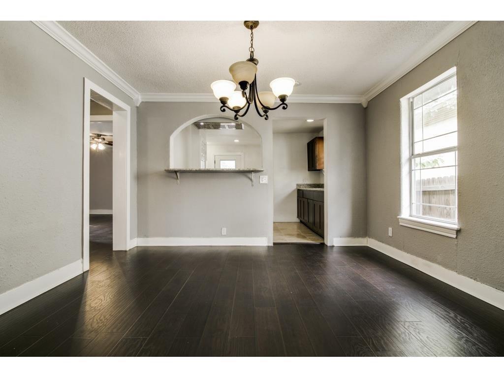 Miller & Stemmons Ballards - Residential