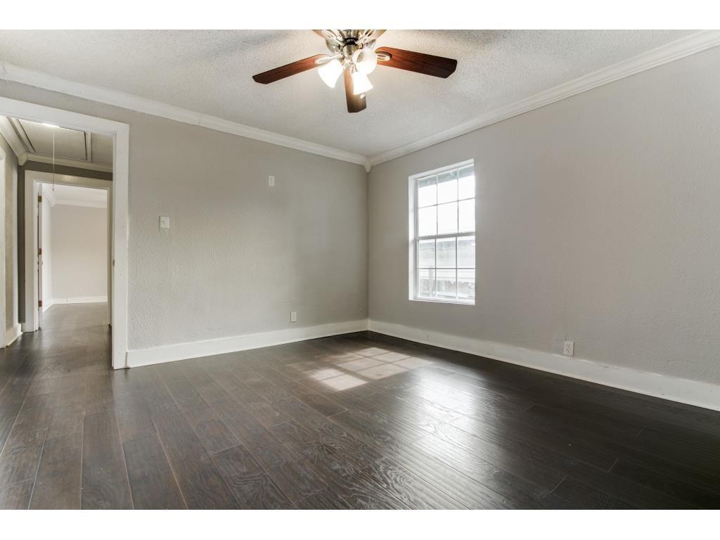 Miller & Stemmons Ballards - Residential