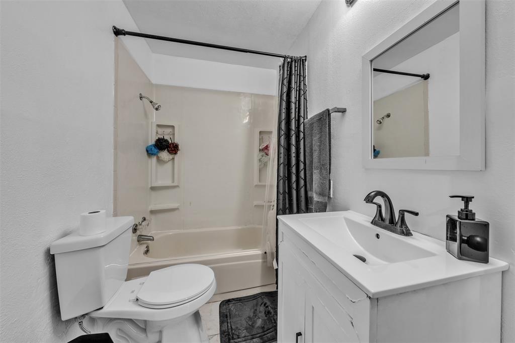 Indian Oaks Sub - Residential