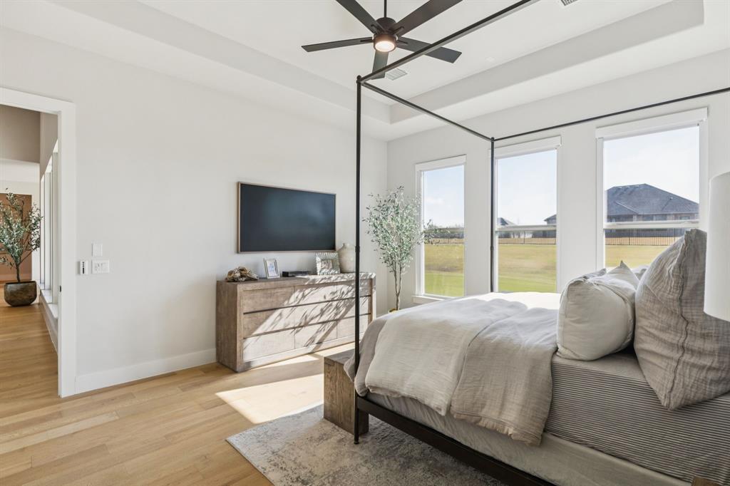 THE MEADOWS - Residential