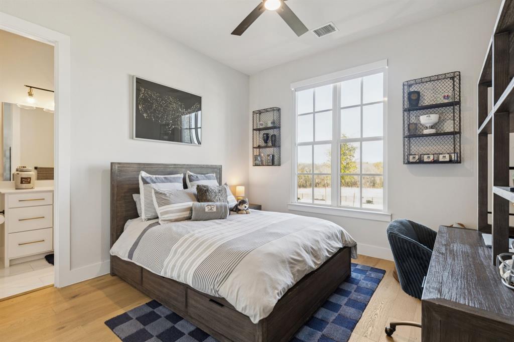 THE MEADOWS - Residential