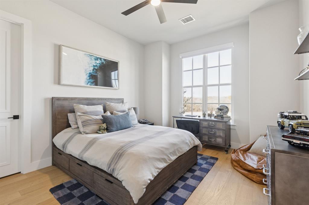 THE MEADOWS - Residential