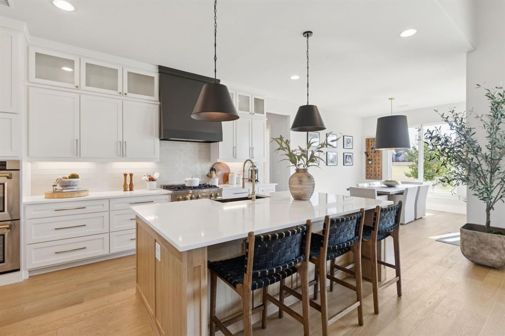 THE MEADOWS - Residential