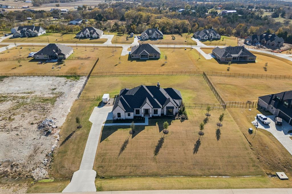 THE MEADOWS - Residential