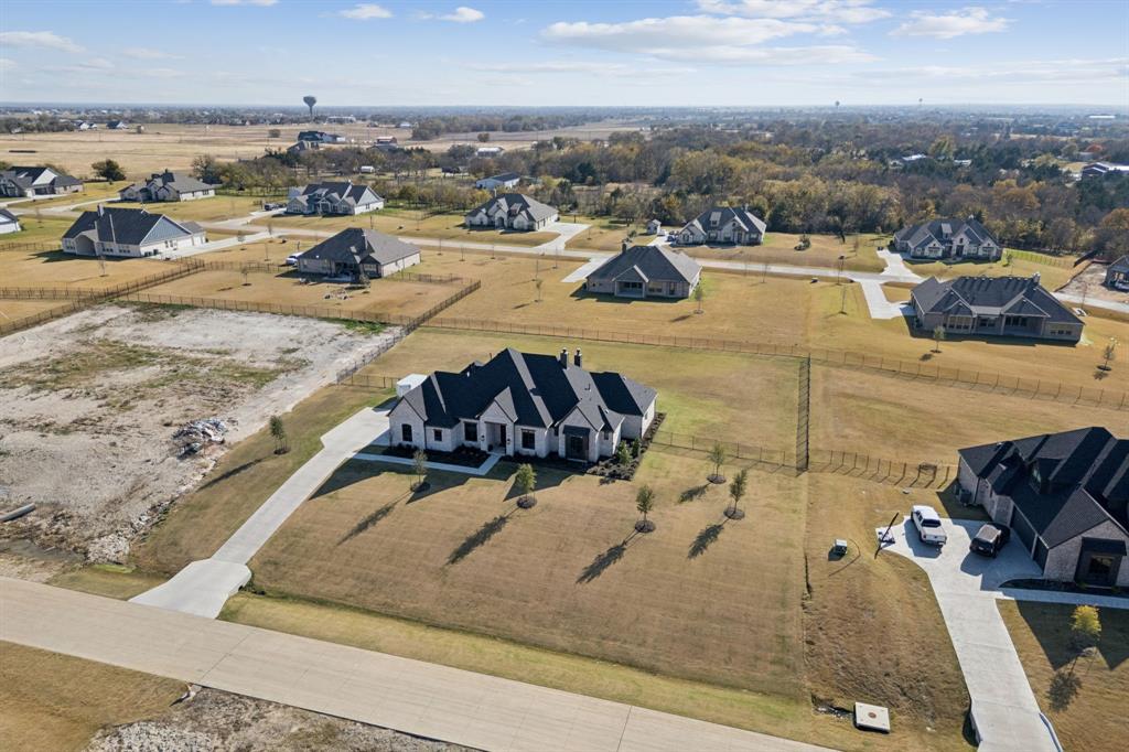 THE MEADOWS - Residential