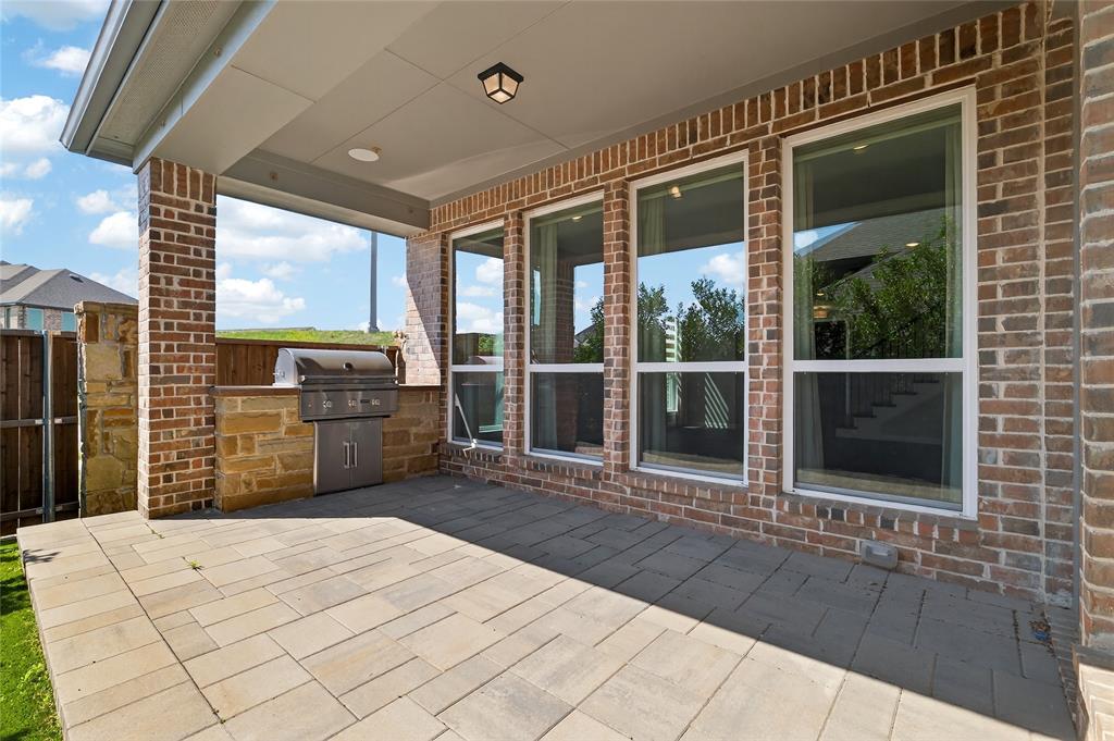 Castle Hills Ph 10 Lewisvil - Residential