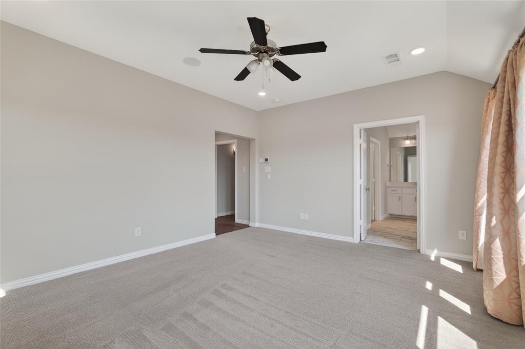 Castle Hills Ph 10 Lewisvil - Residential