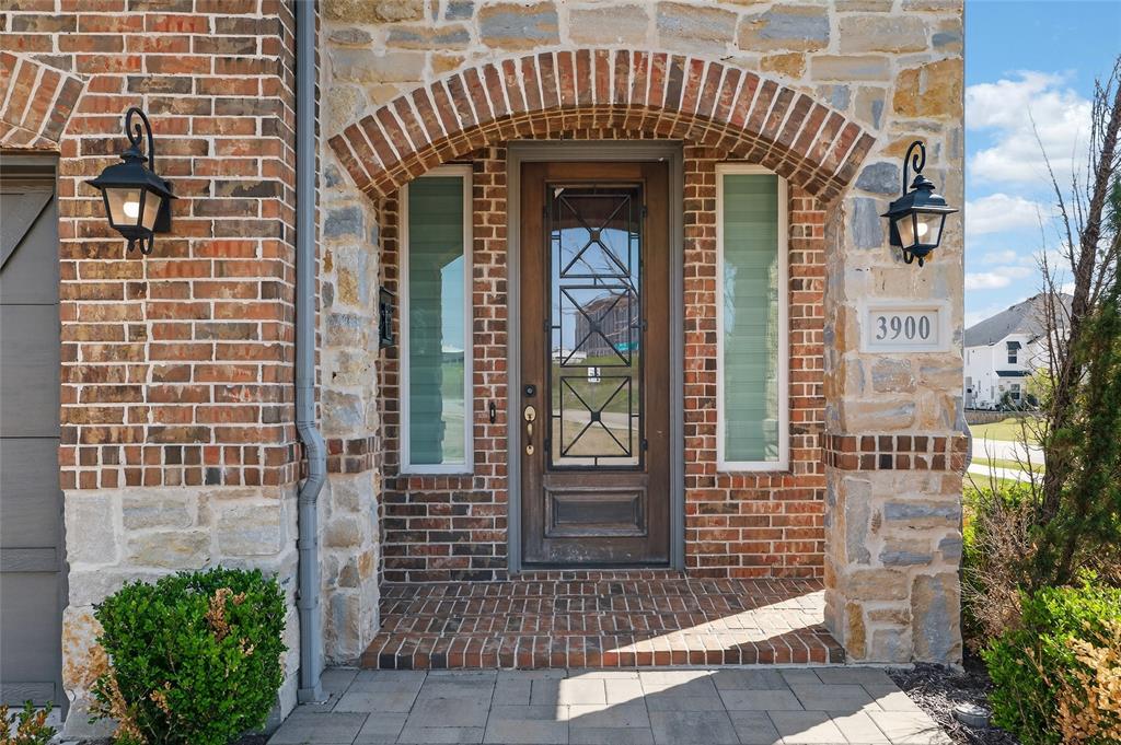 Castle Hills Ph 10 Lewisvil - Residential