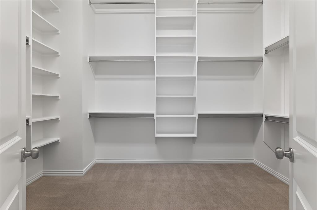 Castle Hills Ph 10 Lewisvil - Residential