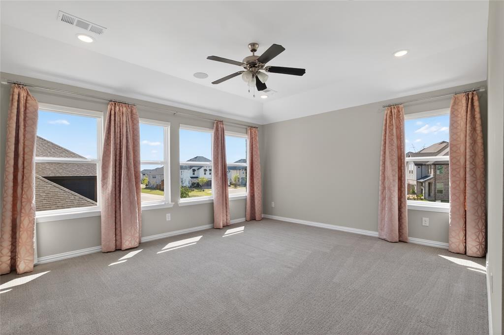 Castle Hills Ph 10 Lewisvil - Residential