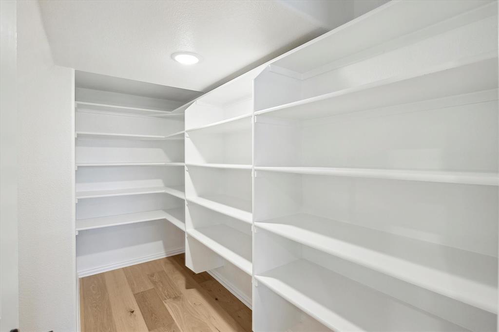 ARROW BROOKE - Residential