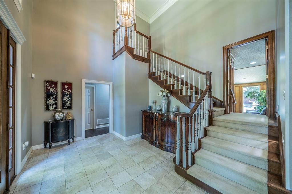 2121 Bay Club Drive