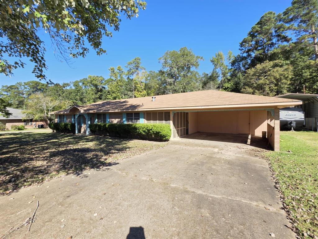 123 Frank Dr. Drive