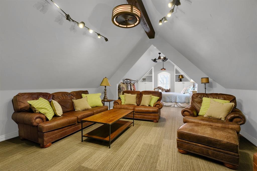 Lake Kiowa - Residential