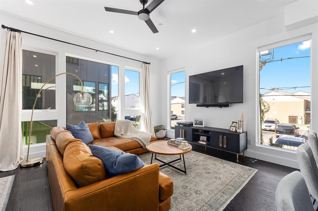 Rick & Hurts North Fitzhugh Ave - Residential Lease