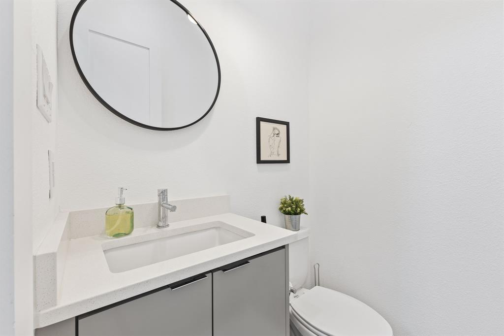 Rick & Hurts North Fitzhugh Ave - Residential Lease