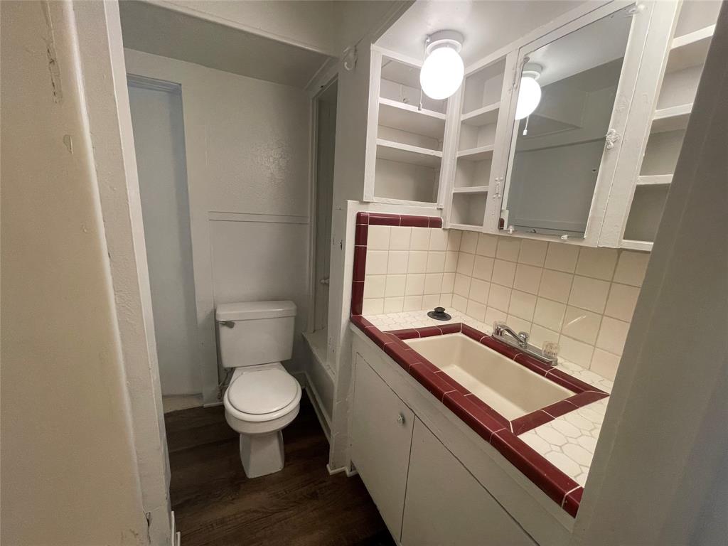 Chamberlain Arlington Heights 1st - Residential Lease